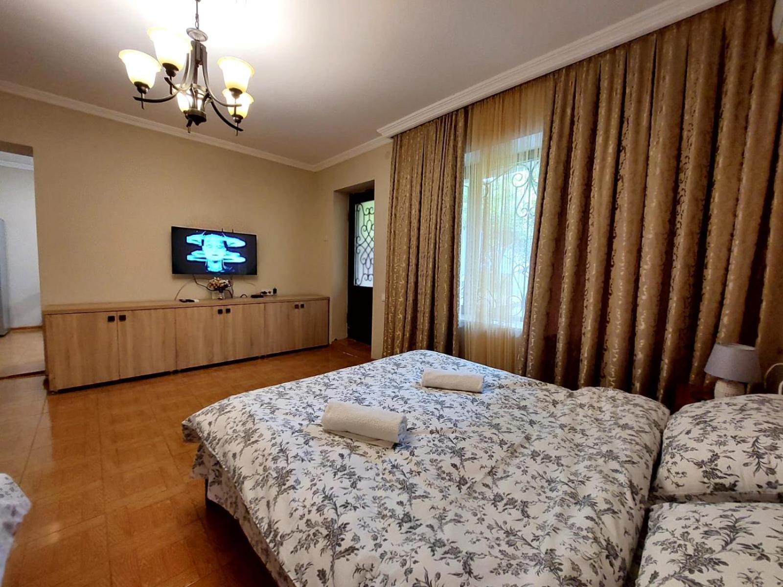 Geo Kutaisi Apartment Екстериор снимка